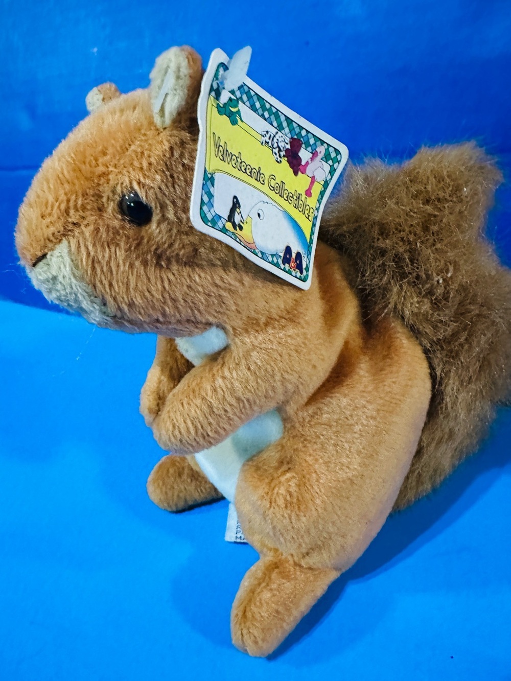 Velveteenie Collectibles Acorn The Brown Squirrel Bean Bag  Plush 6” Vintage